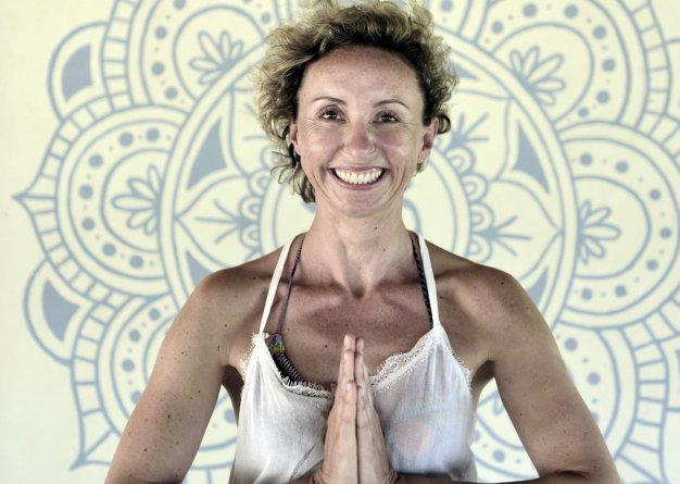 Dominikanische Republik, Cabarete, Frau im Yoga Pose